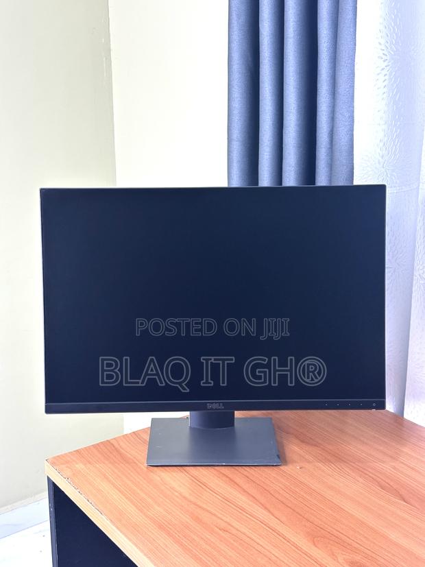 Dell 24” Edgeless Monitor 1920x1200 · Photo 1