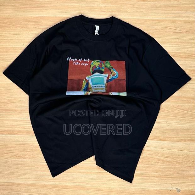 High Quality Heavy Tees 100% Cotton · Photo 3