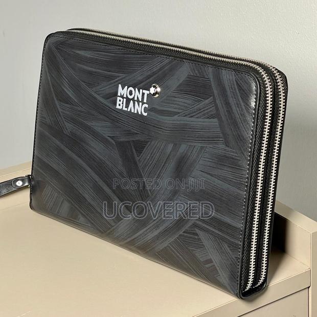 Mont Blanc Genuine Leather Pouch · Photo 6