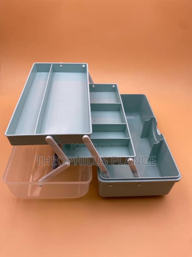 Portable Cosmetic Storage Box Organizer And · Photo 1