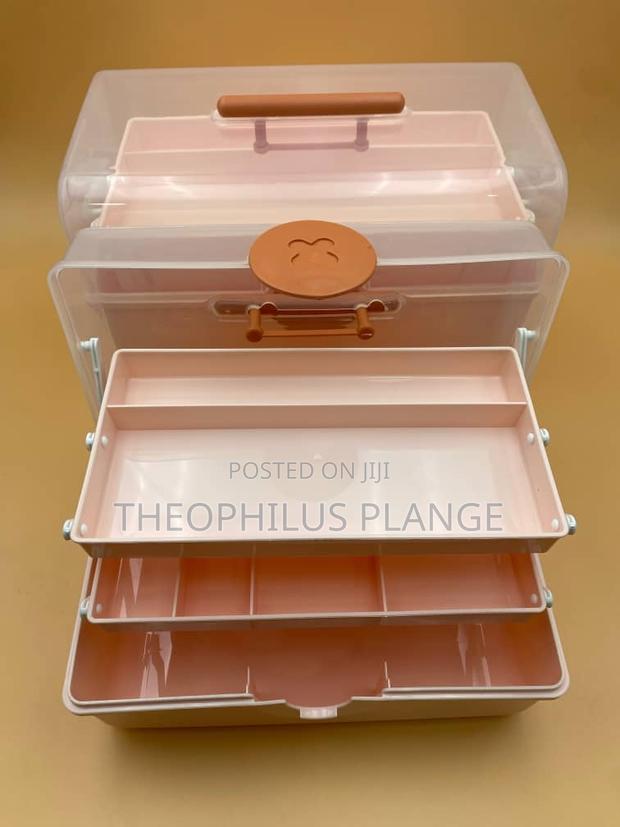 Portable Cosmetic Storage Box Organizer And · Photo 2