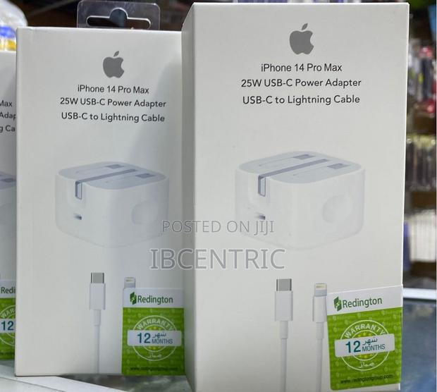 iPhone 14 Pro Max 25W USB- C Charger · Photo 2