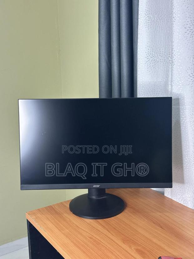 Acer 27” Edgeless 165htz , 0.5ms Gaming Display · Photo 1