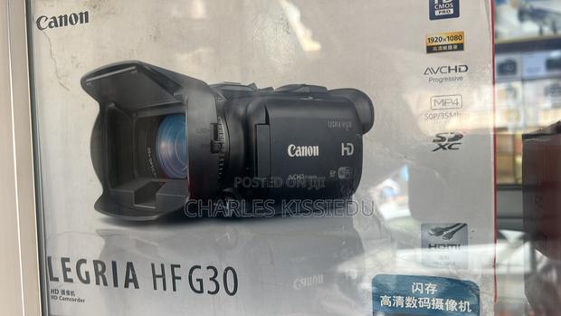 Canon Hf-G30 · Photo 1