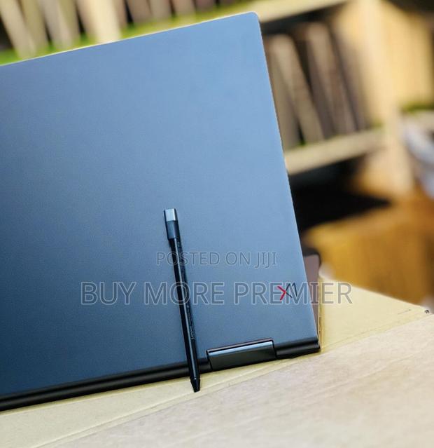 Laptop Lenovo Thinkpad X1 Yoga 8GB Intel Core I5 SSD 256GB · Photo 2