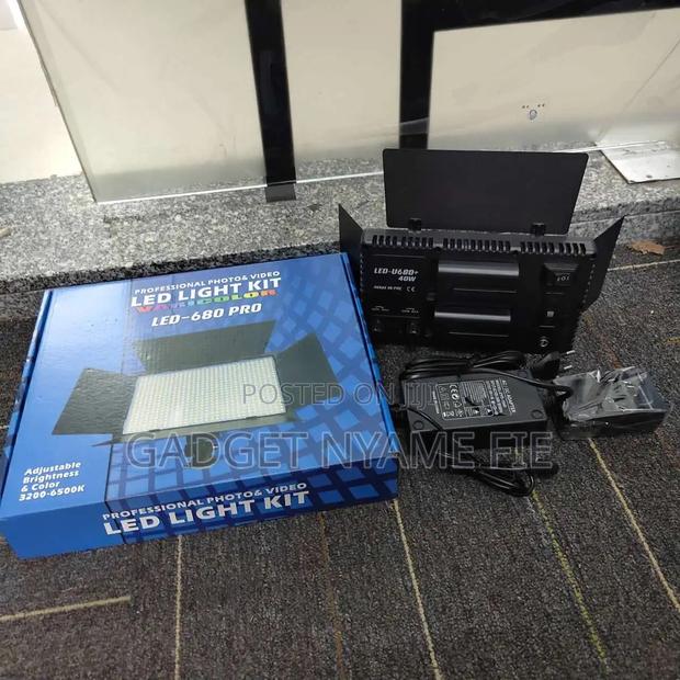 50 Watts Professional Video Photo LED Light Kit · Photo 1