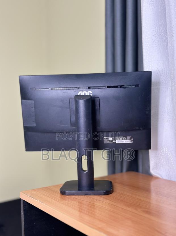 24 Inches AOC Edgeless Monitor · Photo 4