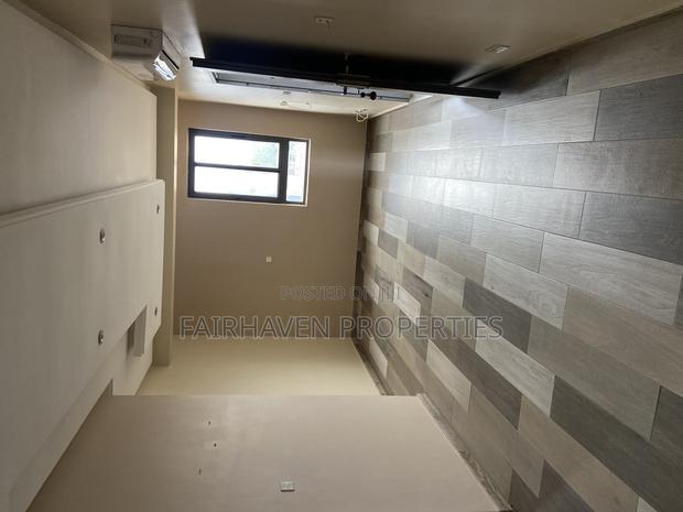 2bdrm Apartment in Tseaddo, Airport Residential Area for rent · Photo 3