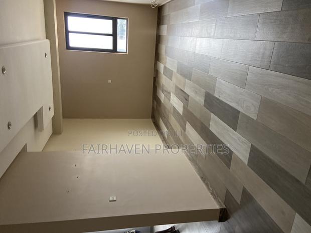 2bdrm Apartment in Tseaddo, Airport Residential Area for rent · Photo 2