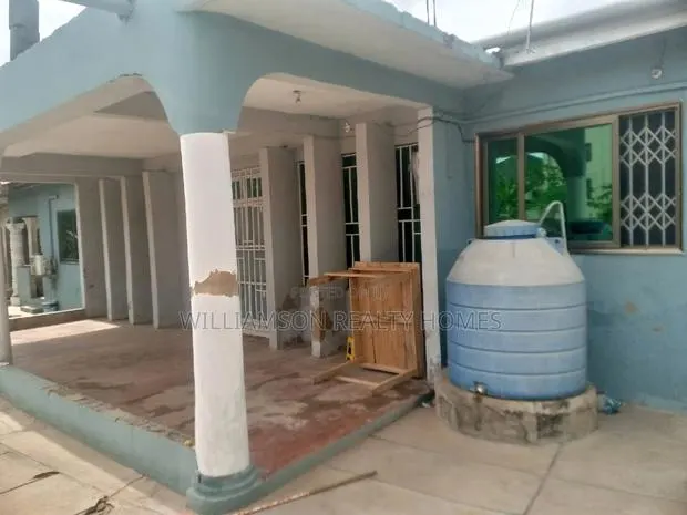1bdrm Apartment in Community 18, Spintex for rent · Photo 1