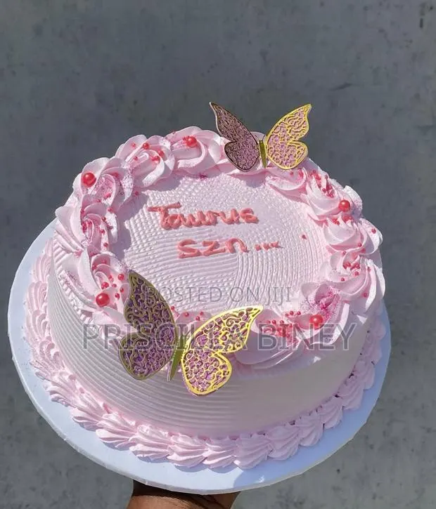 Yummy Strawberry Cake · Photo 1