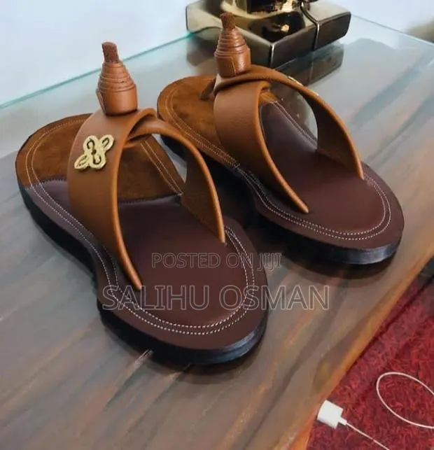 Ghana Made Slippers · Photo 1