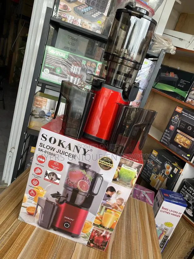 Large Caliber Slow Juicer for Oranges Apples Carrots · Photo 1
