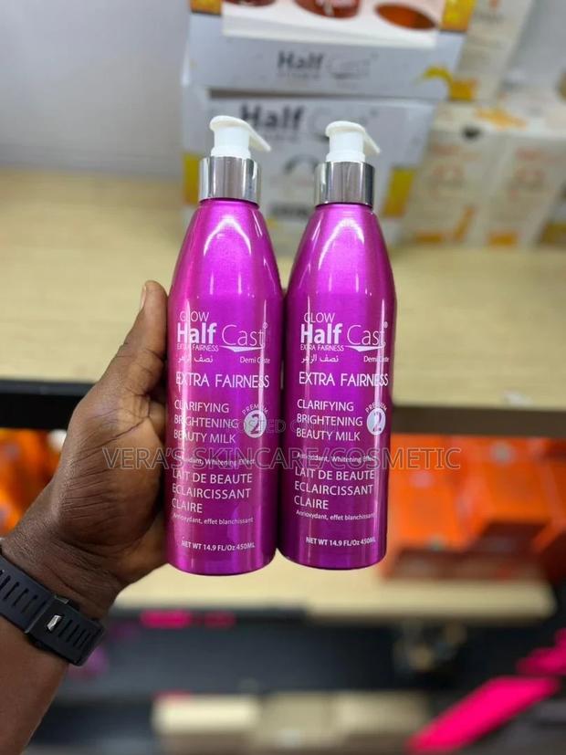 Half Cast Extra Fairness Lotion · Photo 1