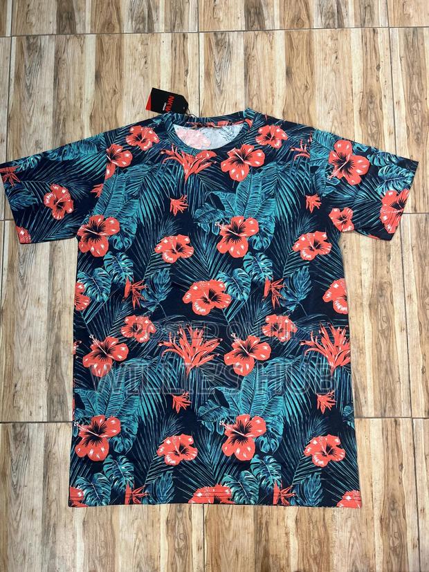 Uk T Shirts · Photo 2