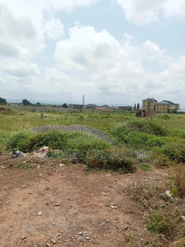 Land Sale at Emerfs Estate · Photo 2