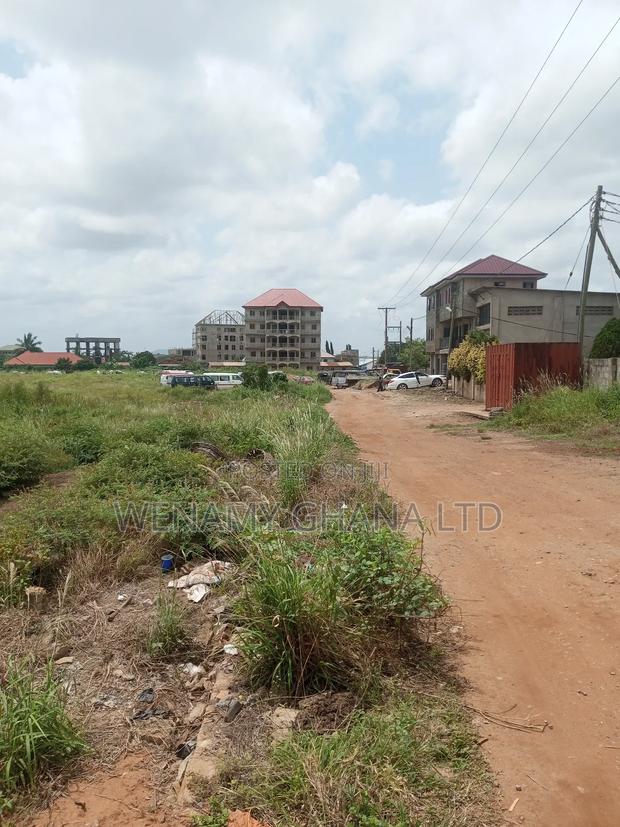 Land Sale at Emerfs Estate · Photo 3