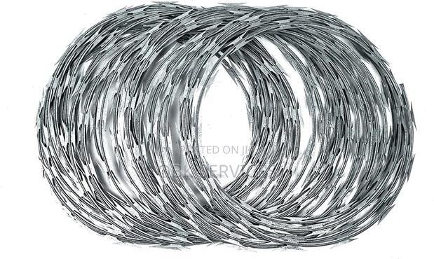 Razor Wire · Photo 2