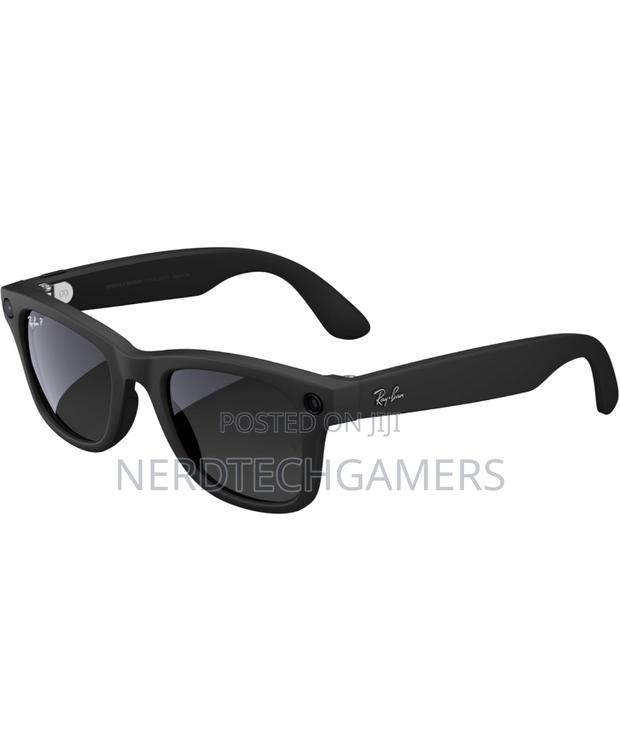 Ray-Ban | Meta Smart Glasses · Photo 6