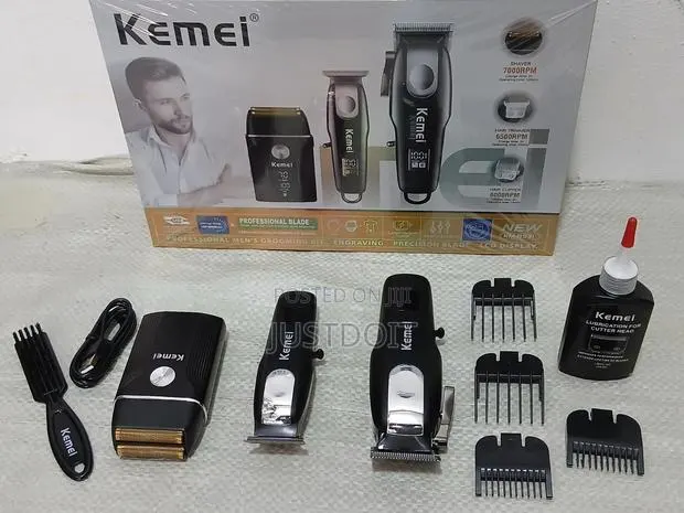 Kemei 8531 Rechargeable 3 in 1 Clipper Set · Photo 1