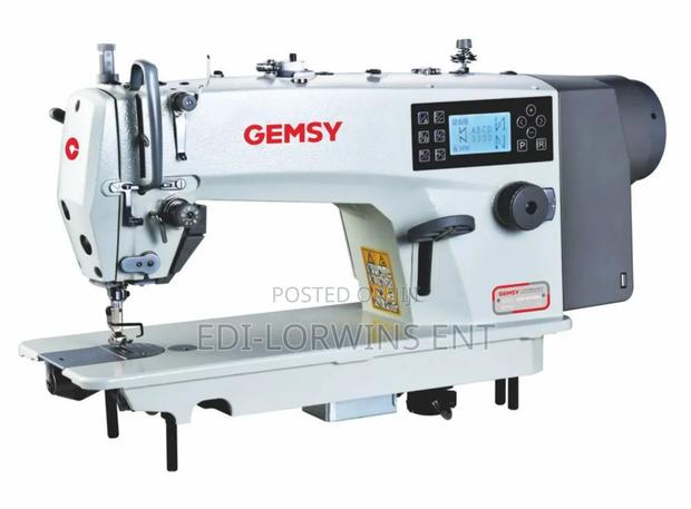 Gemsy Computerised Sewing Machine · Photo 2