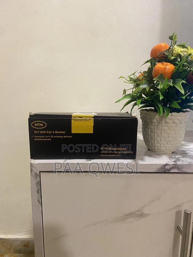 ZLT S20 MTN 4G Universal Router · Photo 1