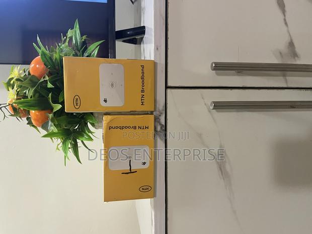 MTN Universal 4G LTE Mifi (Uses MTN and Other Network) · Photo 1
