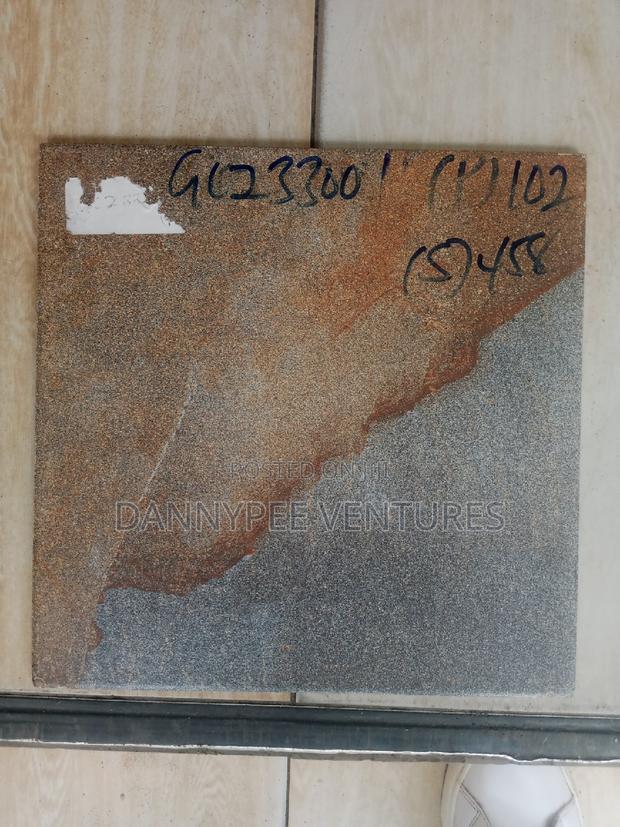 Spanish Design Twyford Compound Floor Tiles · Photo 1