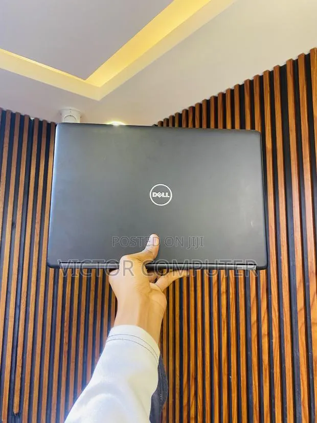 Laptop Dell Latitude 5490 8GB Intel Core i5 SSD 256GB · Photo 1