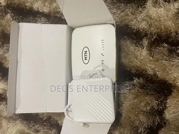 MTN 4G LTE Universal Cat 4 Router(ZLT S20) · Photo 1