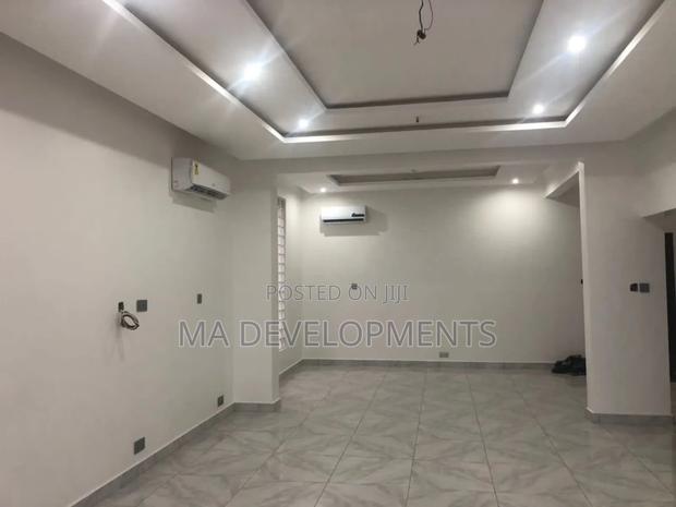 5bdrm Duplex in Ma Developments, CFC Estates for sale · Photo 3