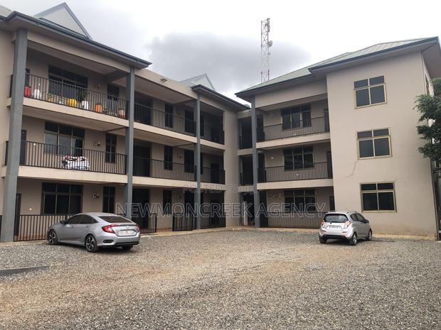 Furnished 2bdrm Apartment in Lakeside Estates C8, Accra Metropolitan · Photo 1