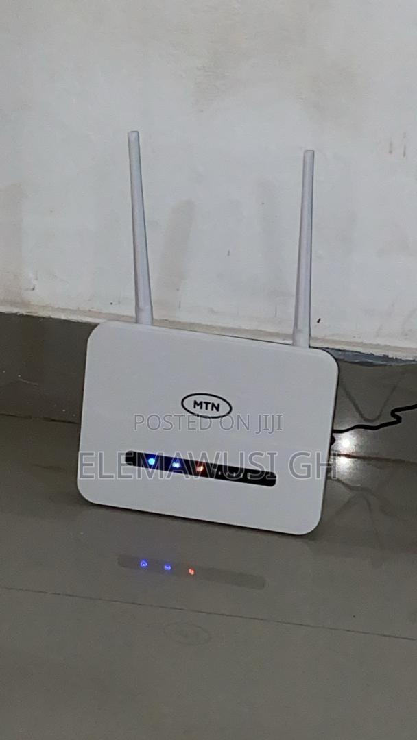 4/5g Cat6 Turbonet Router With Free Power Bank · Photo 3