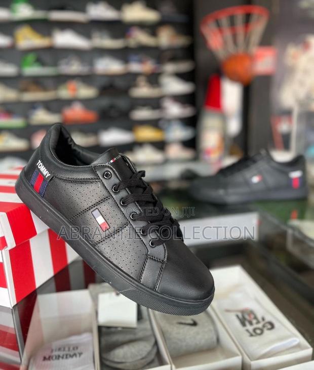Tommy Hilfiger Sneaker · Photo 2