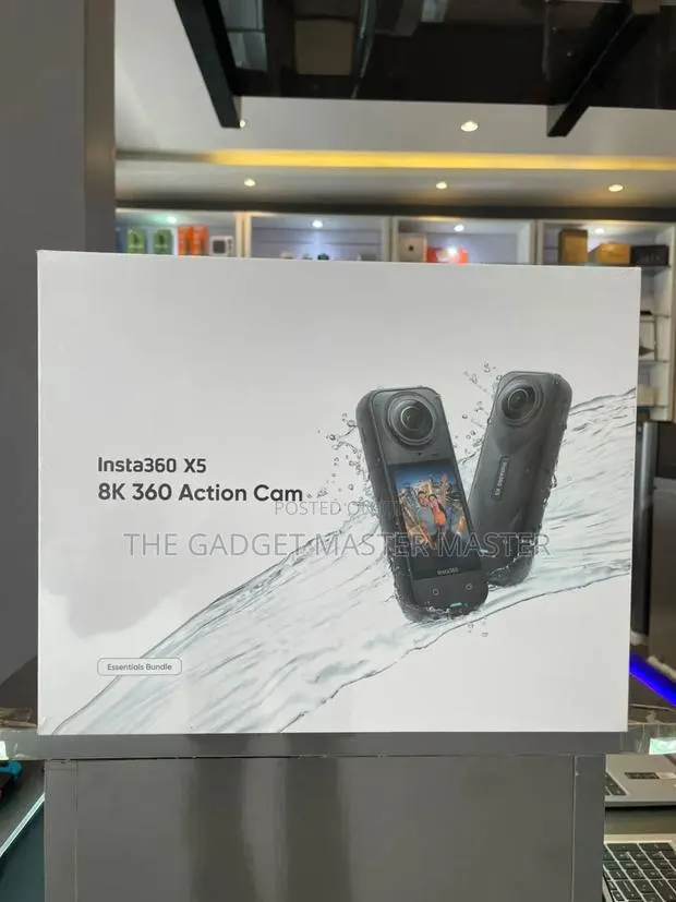Insta360 X5 360 Action Camera Essentials Bundle · Photo 1