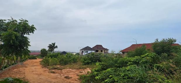 Trending Promo Offers on Lands at Tema Community 25 · Photo 2