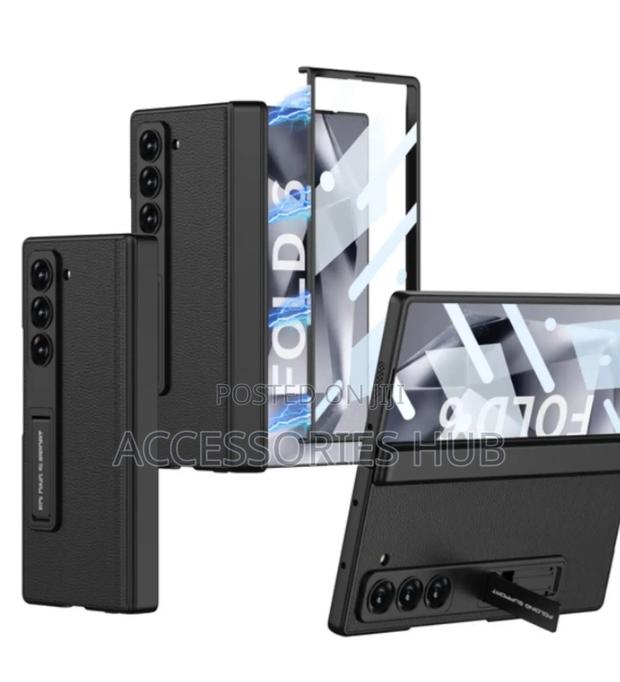 Z Fold 6 Case With Inbuilt Protector And S Pen Holder · Photo 3