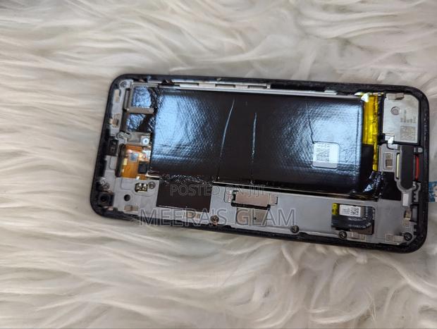Pixel 5 Board · Photo 2