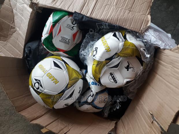 Original Football Suitable for All Weather · Photo 6
