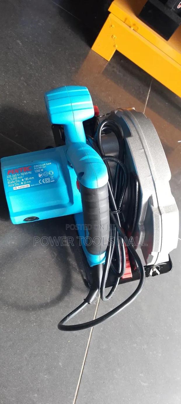 Fixtec 1200W Circular Saw · Photo 2