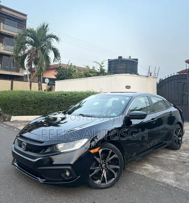Honda Civic Sport Sedan 2020 Black · Photo 1