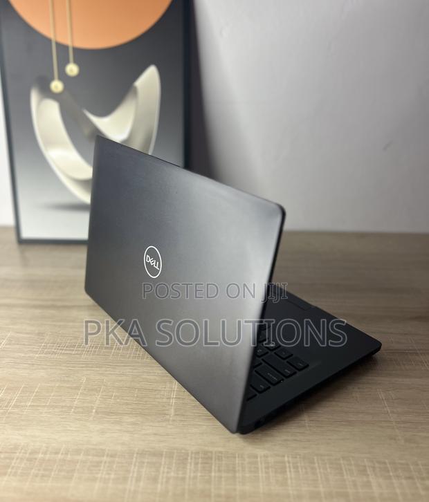 Laptop Dell Latitude 5400 16GB Intel Core I7 SSD 512GB · Photo 8