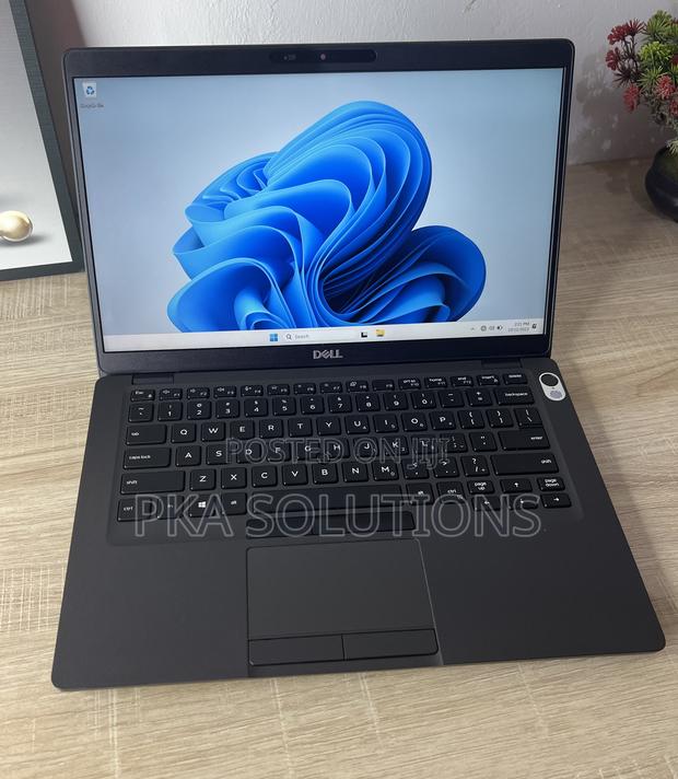 Laptop Dell Latitude 5400 16GB Intel Core I7 SSD 512GB · Photo 3