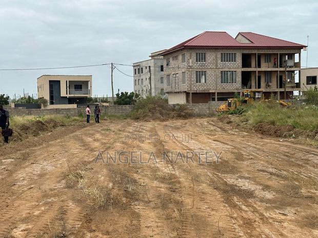 Plots Available for Sale in Celebrity Hills-Lashibi · Photo 1