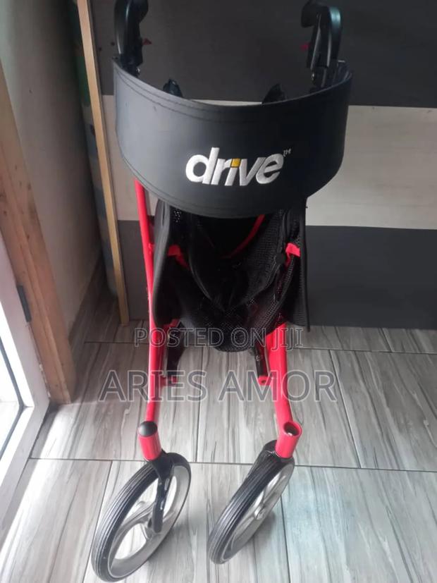 Drive X Rollator Walking Aid · Photo 2