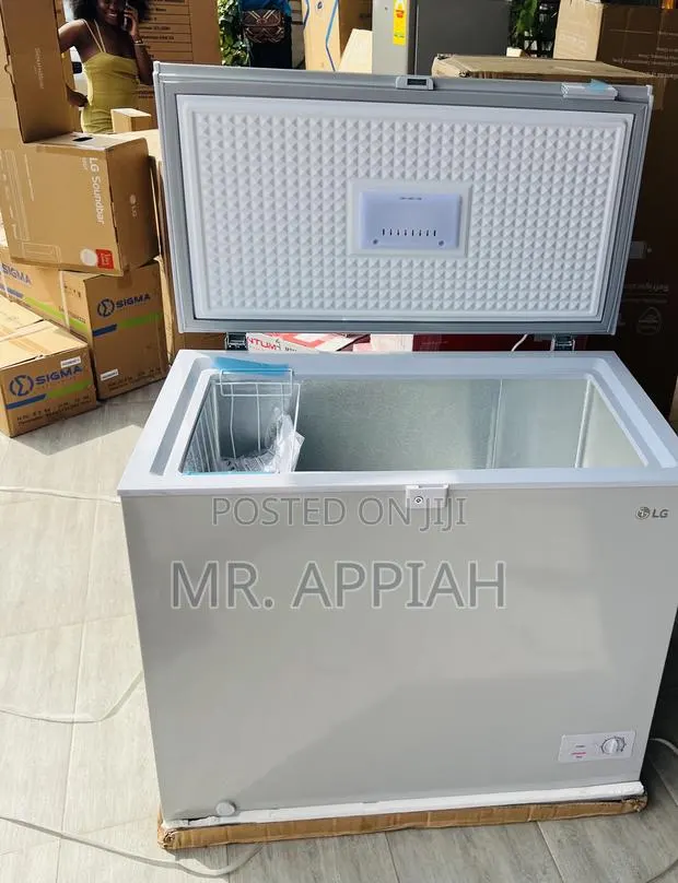 Classic Design LG Single Door Electric Chest Freezer(198L) · Photo 1