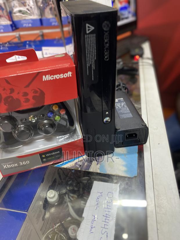 Xbox360 Jb With 10 Games · Photo 1