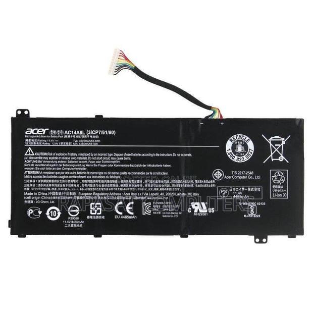 Acer AC14A8L Laptop Battery · Photo 1