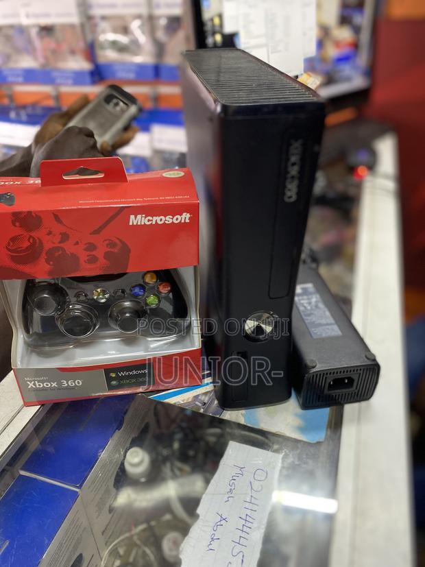 Xbox360 Jb With 10 Free Games One Pad · Photo 1