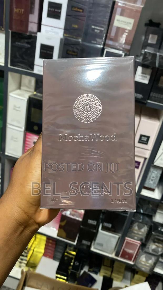 Mocha Wood Perfume · Photo 1